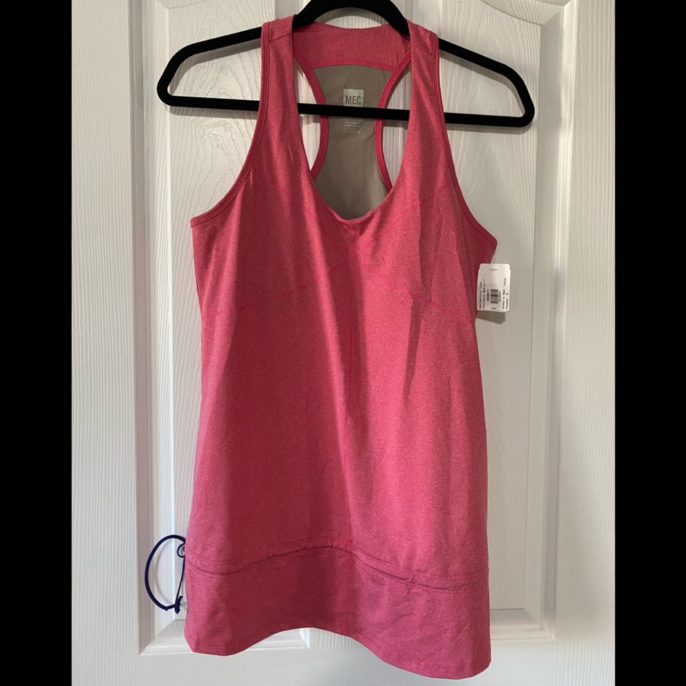 MEC Reflection Tank Size M NWT